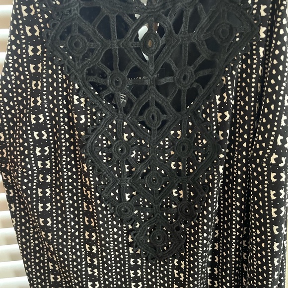 White House Black Market Crochet Neck Shift New Dress - Picture 7 of 7